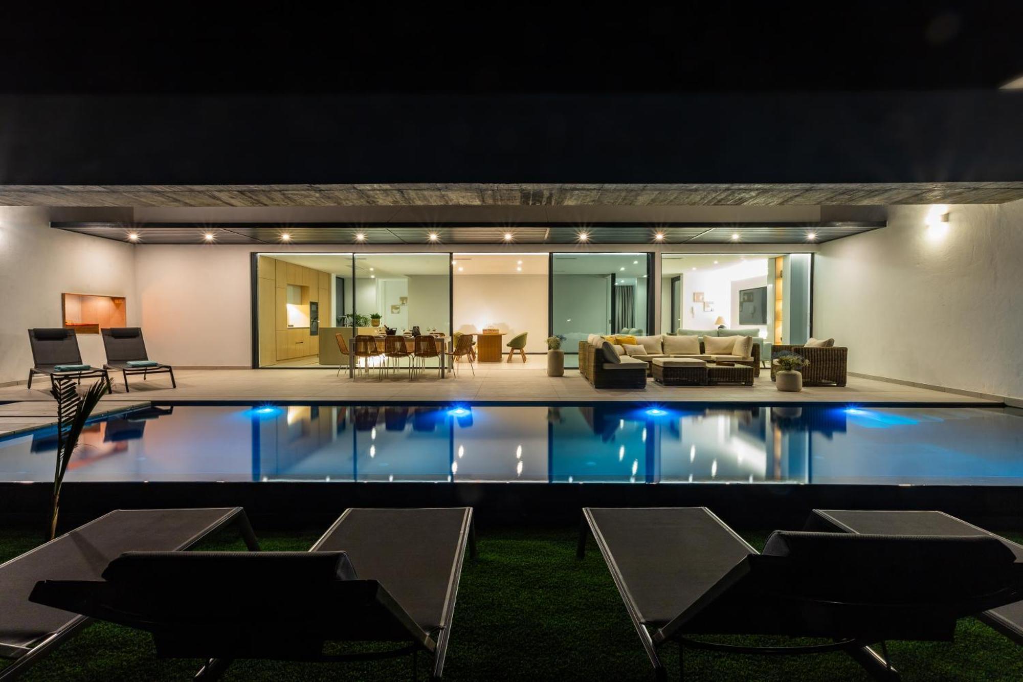 Villa Arena เตกีเซ ภายนอก รูปภาพ